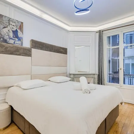 Apartment Kennedy Apartment, Luxury, Eiffel Tower View 3b 7p